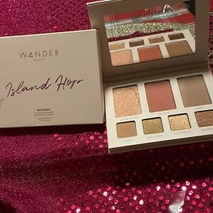 Wander Beauty Island Hop Eyeshadow Palette - Gold, Pink, and Brown Hues